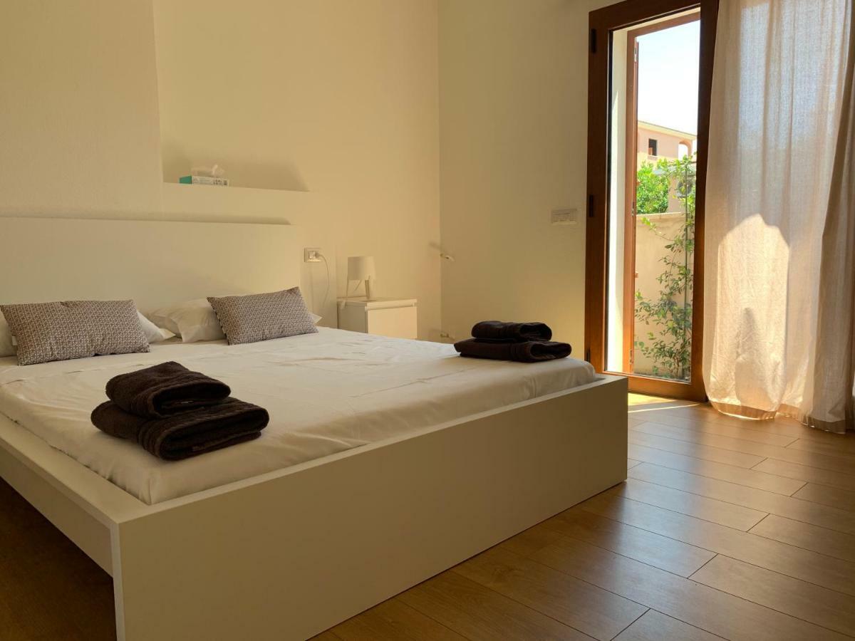 Casa Frencis Hotel Olbia Exterior photo